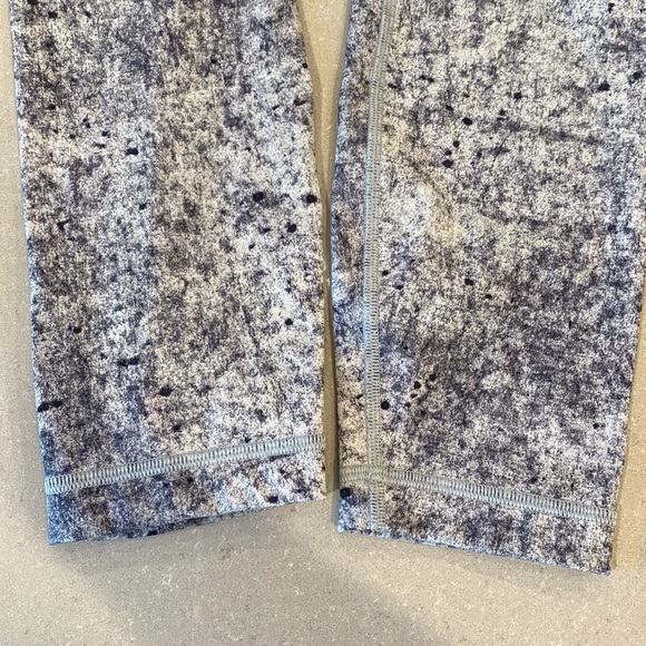 Lululemon Leggings - Picture 5 of 7